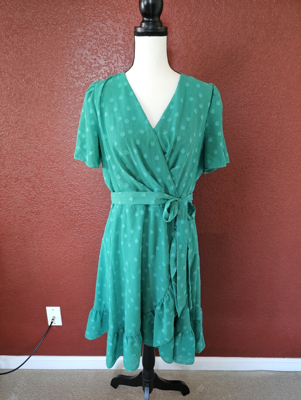 London Times Emerald Green Wrap Midi Dress with Tie